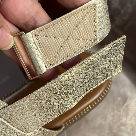 New Franco Sarto L GLENNI, GOLD LE Sandals - Picture 9 of 12